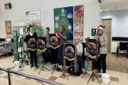 Xmas Busking Morrisons Guiseley 02 Dec 2023