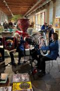 20231216 BCB Xmas Busking Salts Mill-07c